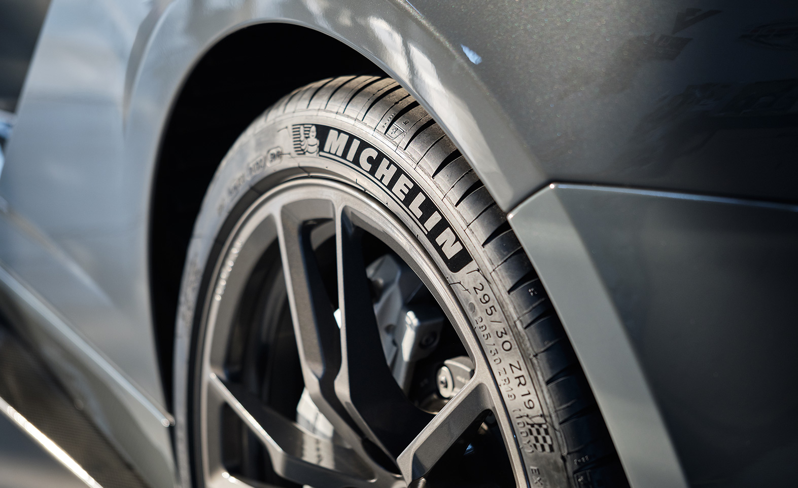 ARAI, Michelin India to partner in tyre tech - IndBiz | Economic ...